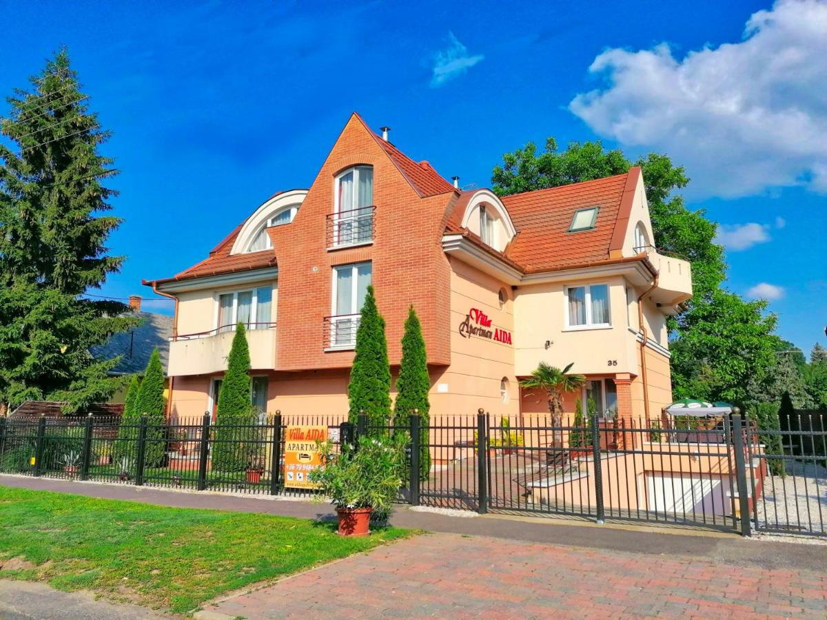 Villa Aida Apartman Hajduszoboszlo Ngoại thất bức ảnh