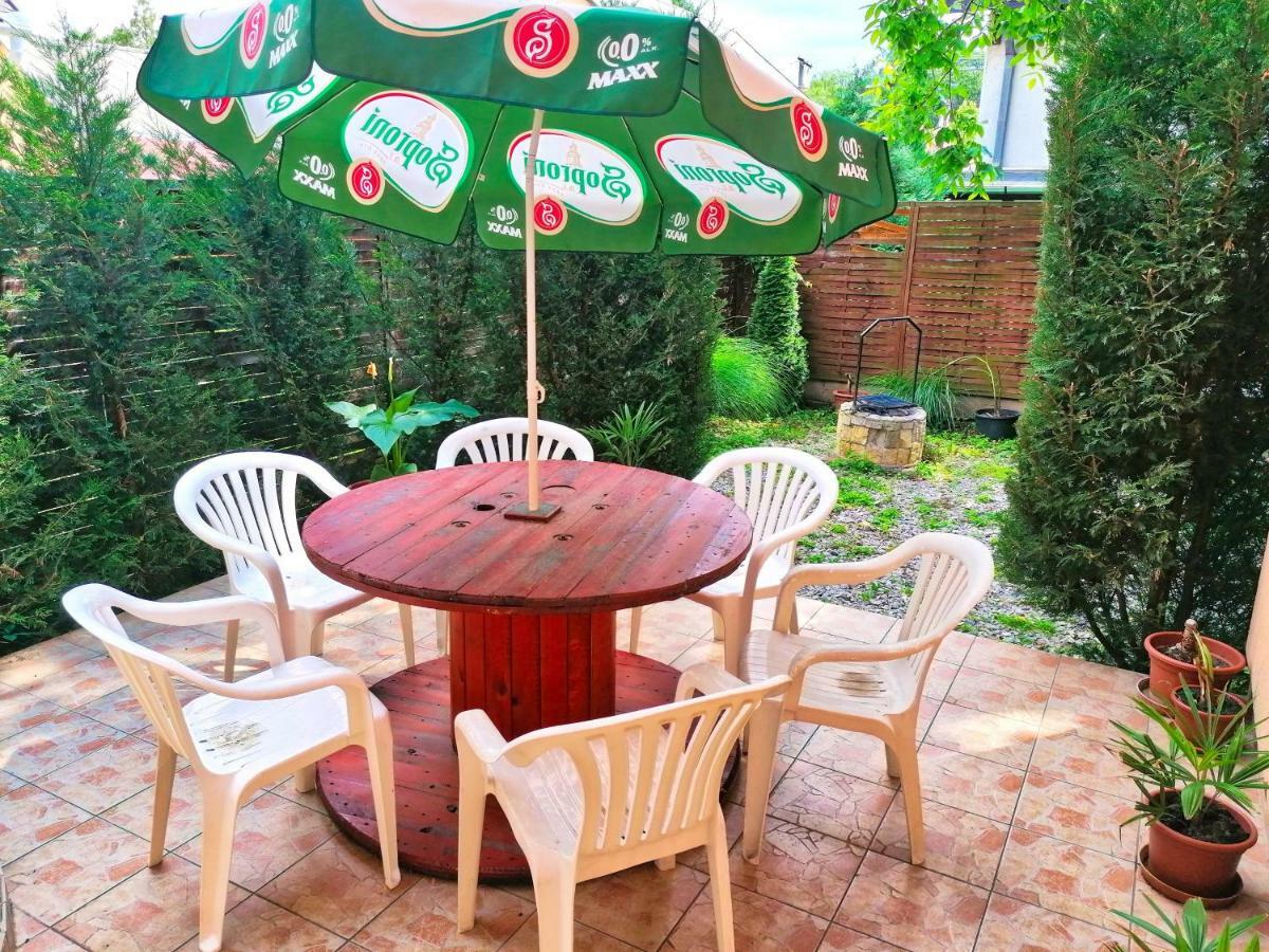 Villa Aida Apartman Hajduszoboszlo Ngoại thất bức ảnh