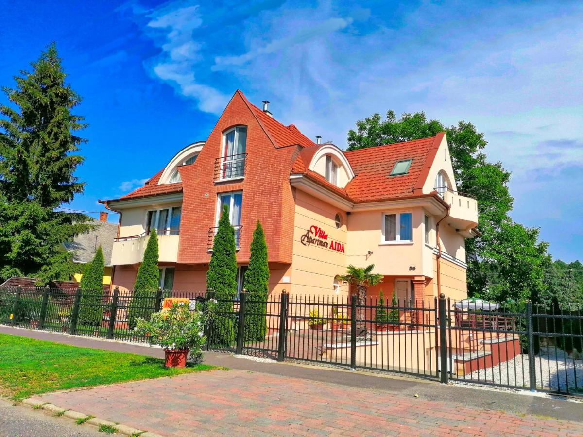 Villa Aida Apartman Hajduszoboszlo Ngoại thất bức ảnh