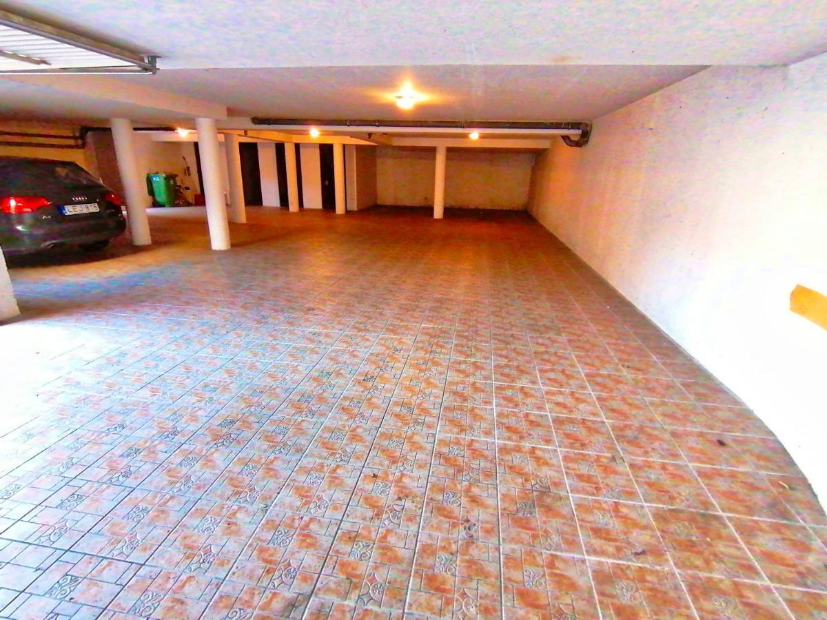 Villa Aida Apartman Hajduszoboszlo Ngoại thất bức ảnh